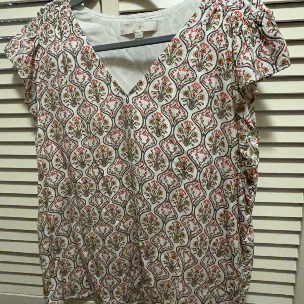 LOFT Women's Top with Red and Brown Pattern